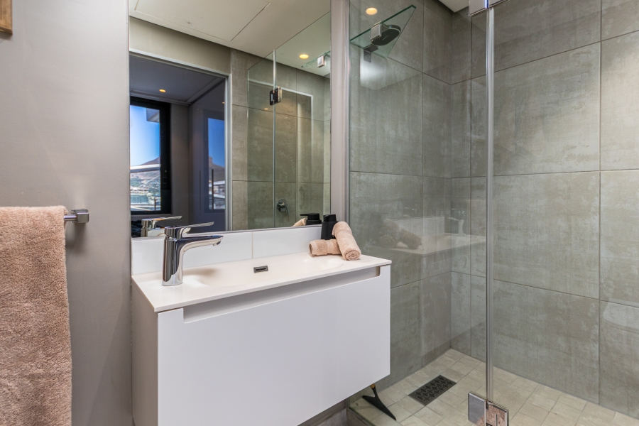 2 Bedroom Property for Sale in Cape Town City Centre Western Cape